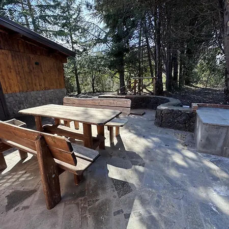 Etnachaletnicolosi Chalet *